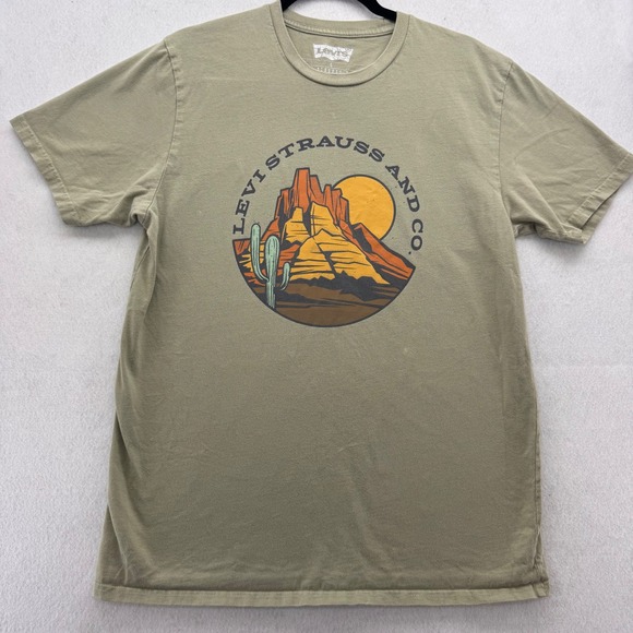 Levi's‎ 100% Cotton Graphic Tee Desert Scene Short Sleeve Casual T-Shirt Size L - Picture 1 of 11